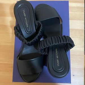 stunning sandals with rose-shaped heel from Stuart Weitzman 🌹❤️